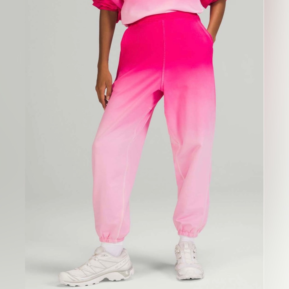 LuluLemon LA Super High Rise Jogger - Sonic Pink